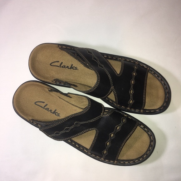 clarks sandals womens brown